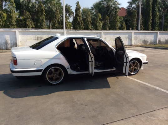ขายรถเอาไปทำอะไหล่ BMW E34 525i ปี92 เครื่อง 2J vvti ออโต้ ติดแก๊สLPGหัวฉีด หม้อน้ำมิเนียม แม็ก17" รถขับได้ปกติ รายละเอียดสอบถามได้ครับ ขายรถเอาไปทำอะไหล่ BMW E34 525i ปี92 เครื่อง 2J vvti ออโต้ ติดแก๊สLPGหัวฉีด หม้อน้ำมิเนียม แม็ก17" รถขับได้ปกติ รายละเอียดสอบถามได้ครับ