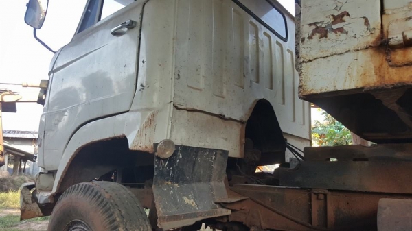 ขายรถดัมพ์ hino km110 dq100 เครื่องเดิม เอกสาร วิ่งใช้งานได้ ขายรถดัมพ์ hino km110 dq100 เครื่องเดิม เอกสาร วิ่งใช้งานได้