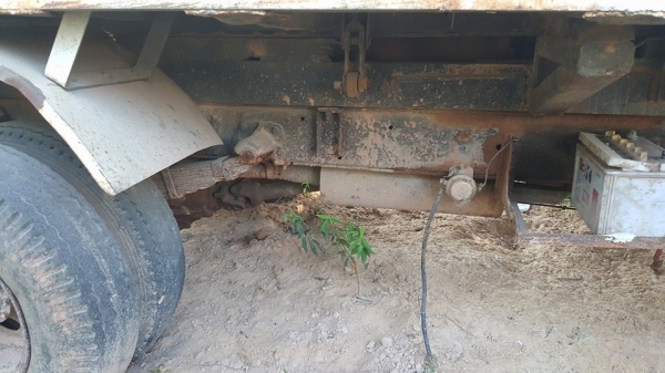 ขายรถดัมพ์ hino km110 dq100 เครื่องเดิม เอกสาร วิ่งใช้งานได้ ขายรถดัมพ์ hino km110 dq100 เครื่องเดิม เอกสาร วิ่งใช้งานได้