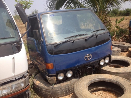 FROM JAPANหัวเก๋งรถบรรทุก4 ล้อ,6 ล้อเล็ก CABIN TOYOTA DYNA LY211,200-300 (ตากลม/รุ่นยกหัวไม่ได้) ราคาเพียง 37,500 บาท สนใจรีบติดต่อ 0819337688 FROM JAPANหัวเก๋งรถบรรทุก4 ล้อ,6 ล้อเล็ก CABIN TOYOTA DYNA LY211,200-300 (ตากลม/รุ่นยกหัวไม่ได้) ราคาเพียง 37,500 บาท สนใจรีบติดต่อ 0819337688