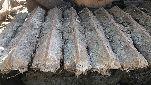 KOMATSU: PC120-3+D20-5PL