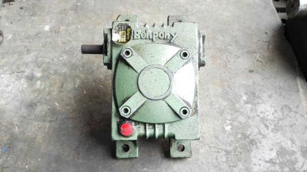 Sell>> วอร์มเกียร์ทดแนวคว่ำ Bellpony Japan เบอร์ 70 ทด 1:40 สภาพสวยหมุนนิ่มพร้อมใช้งาน.