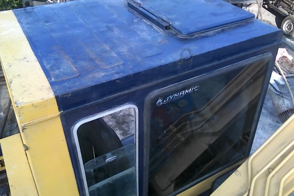 ขายKomatsu PC60-5เครื่อวปั้มยกใหม่เชีย่งกงแน่นระบบพร้อมโซ่ดีลอนเล่อดีเอวแน่นช่วงล่างเต็มพร้อมใช้