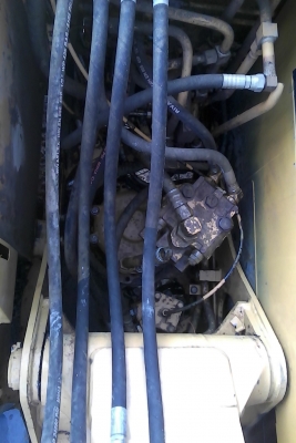 ขายKomatsu PC60-5เครื่อวปั้มยกใหม่เชีย่งกงแน่นระบบพร้อมโซ่ดีลอนเล่อดีเอวแน่นช่วงล่างเต็มพร้อมใช้