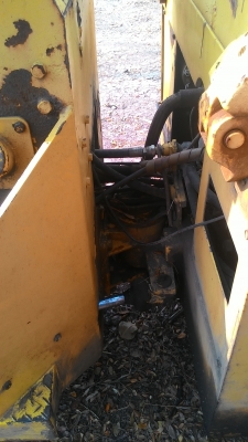 ขายแล้วครับเลิกกิจการ  รถบท4ตัน MEIWA ขับหน้าหลัง 2 จังหวะ เครื่องเดิมพร้อมใช้งานทุกระบบ