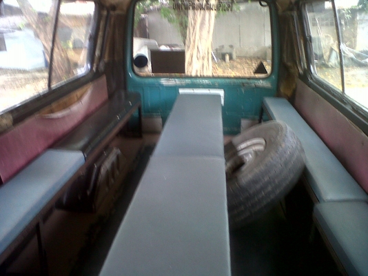 รถตู้ อีซูซุ บัดดี้ ปี 92 เครื่อง 2.5 ราคาต่อรองได้ค่ะ