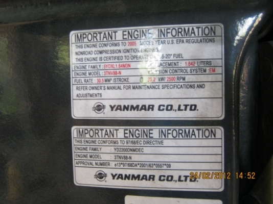 ขายรถขุด Hitachi ZX30U ขายรถขุด Hitachi ZX30U