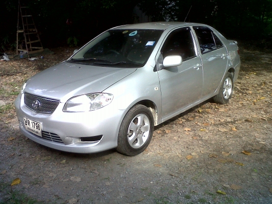 โตโยต้า วีออส ปี 03 เกียร์ออโต้ เบาะกำมะหยี่ กระจกไฟฟ้า ไม่มีแอร์แบค ติดแก๊ส LPG