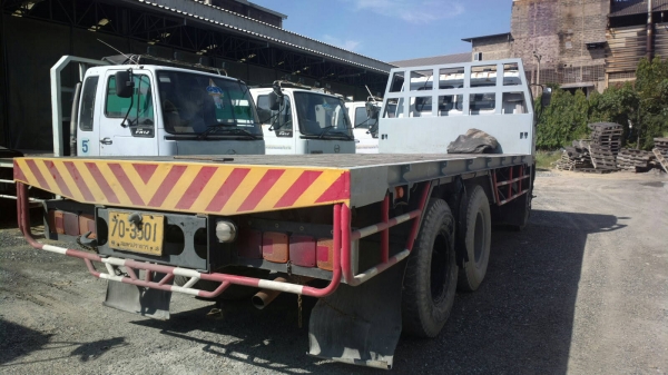 10ล้อ2เพลาพื้นเรียบ