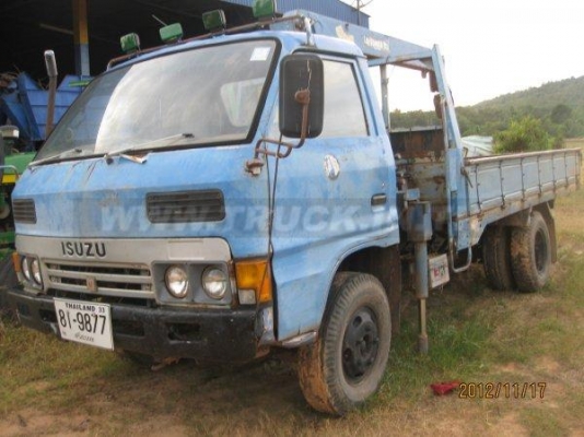 ขายรถติดเครน 2.5 ตัน ISUZU 110 แรง พร้อมใช้งานครับ
