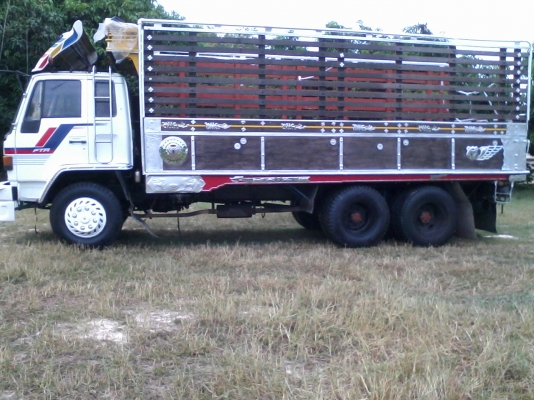 ขายรถบรรทุกสิบล้อ ขายรถบรรทุกสิบล้อ