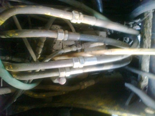 KOBELCO MARK III SK-200 Serial 14597 รถต้องเก็บรายละเอียด เครื่องเดิม ปั๊มเดิม เอกสารสัญญาซื้อขาย คุยรายละเอียดด่วนครับ KOBELCO MARK III SK-200 Serial 14597 รถต้องเก็บรายละเอียด เครื่องเดิม ปั๊มเดิม เอกสารสัญญาซื้อขาย คุยรายละเอียดด่วนครับ