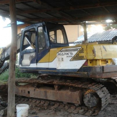 KOBELCO MARK III SK-200 Serial 14597 รถต้องเก็บรายละเอียด เครื่องเดิม ปั๊มเดิม เอกสารสัญญาซื้อขาย คุยรายละเอียดด่วนครับ