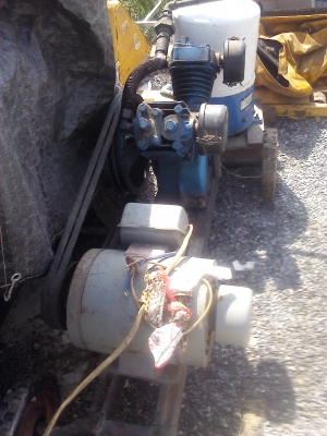 ชุดหัวปั๊มลมและมอเตอร์ 3 แรงม้าแต่ไม่มีถังลมเท่านั้น