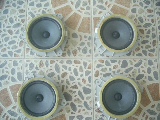 หน้ากากแอร์,ลำโพง,สปริง.วีโก้