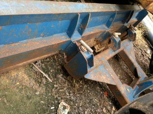 ขายรถFORD 2 เพลา 4X4  เอกสารมี สภาพสวย พร้อมใช้