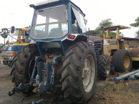 ขายรถFORD 2 เพลา 4X4  เอกสารมี สภาพสวย พร้อมใช้