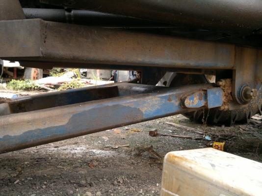 ขายรถFORD 2 เพลา 4X4  เอกสารมี สภาพสวย พร้อมใช้