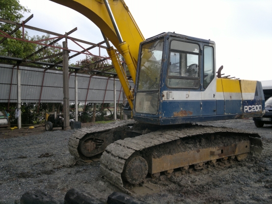 ขายรถแบคโฮ KOMATSU PC-200-5 ไฟฟ้ามี เอกสารใบอิมวอย
