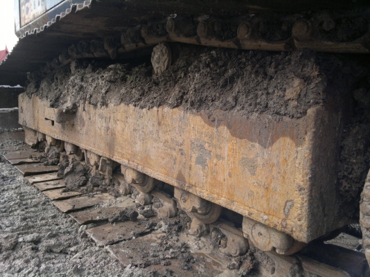 ขายรถแบคโฮ KOMATSU PC-200-5 ไฟฟ้ามี เอกสารใบอิมวอย