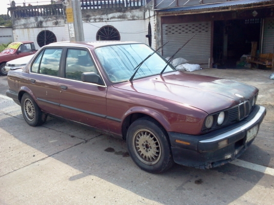 ขายหรือแลก  BMW 316i ปี88  E30 รถสวย ขับดี  รถเก่าเจ้าของโรงงานใหญ่