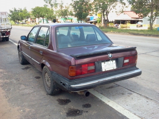 ขายหรือแลก  BMW 316i ปี88  E30 รถสวย ขับดี  รถเก่าเจ้าของโรงงานใหญ่