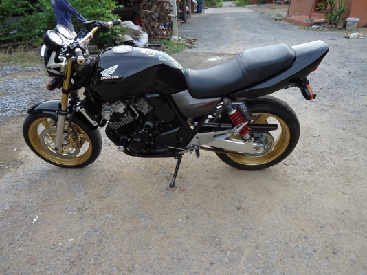 ขายคับ cb 400 เทค 2 สภาพดีพร้อมใช้ ราคาไม่แพง ขายคับ cb 400 เทค 2 สภาพดีพร้อมใช้ ราคาไม่แพง