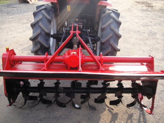 ขายยันร์ม่า EF352 T 4 WD 2 เพลาใบมีดหน้า  โรตารี่ 1529 ชั่วโมง..