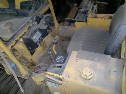 ขายรถแทรกเตอร์ MITSUBISHI BD2G แทรกใหญ่ ใบมีดสไลย์มใช้ พร้อ