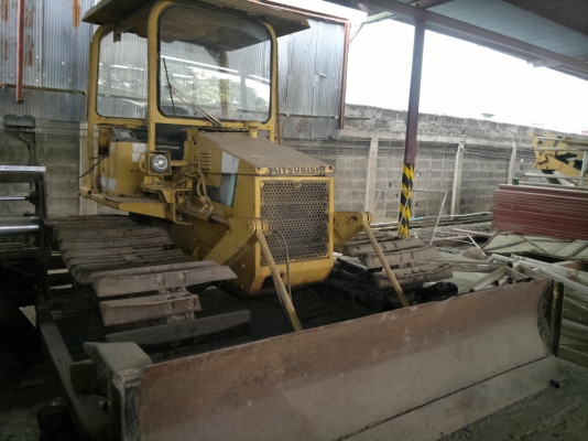 ขายรถแทรกเตอร์ MITSUBISHI BD2G แทรกใหญ่ ใบมีดสไลย์มใช้ พร้อ