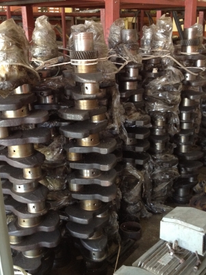 ขายข้อเหวี่ยงเครื่องCUMMINS BIGCAM และอะไหล่cummins