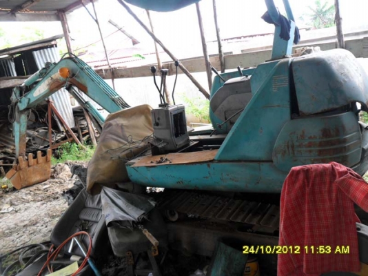 Komatsu PC20-7 เก็บแล้วดีกว่าเดิม (ภาพเก่า) ตอนนี้พร้อมใช้