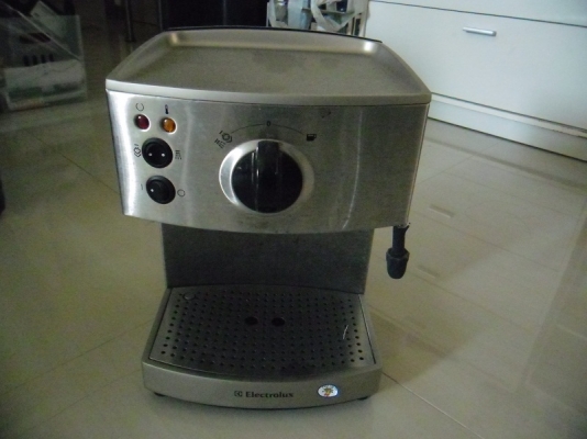 ขายเครื่องทำกาแฟสดElectroluxถูกๆคับ