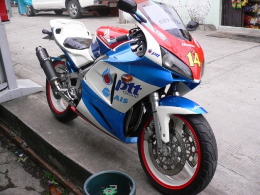 ขาย/แลก cbr 400rr แฟริ่งแต่ง ทะเบียนแท้ 79000