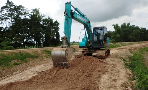 ขาย KOBELCO SK140 สภาพสวย เจ้าของขายเอง รถใช้งานอยู่