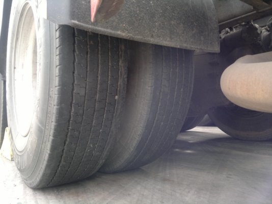 ขายรถหัวลาก 10 ล้อ 2 เพลา HINO ซีงรี้ 500 เครื่อง.344 ปี.53 รถสวยมาก รีจองด่วน