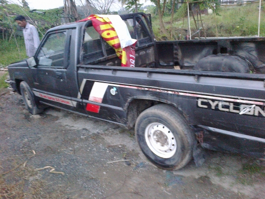 ขายแล้วขายรถกะบะ L 200  เครื่องดีเชล54000ครับ 089-1436996