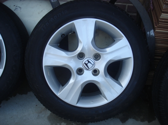 ขายล้อแม็ก Honda Jazz พร้อมยาง 4 วง 175/65R15