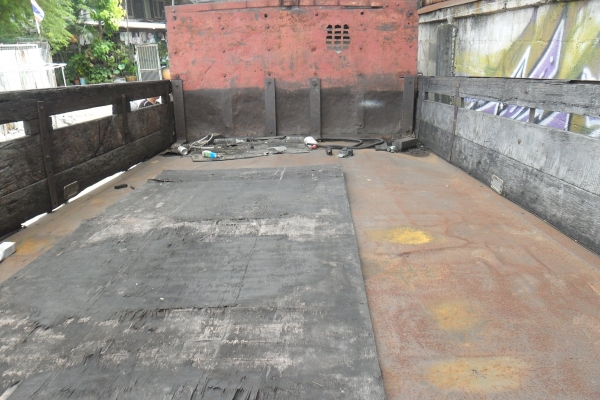 ขาย 6 ล้อ หัวยาว ตามสภาพ ราคาถูก ทะเบียนพร้อมโอน