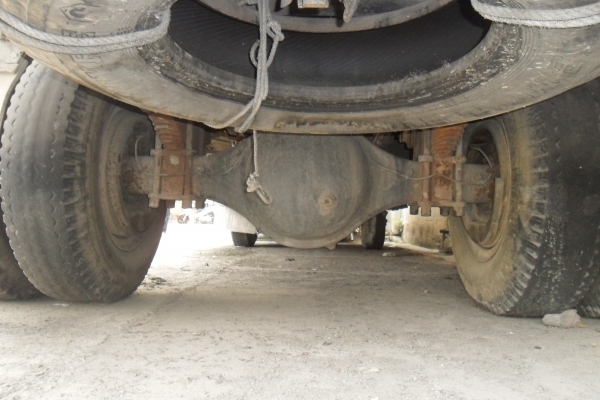 ขาย 6 ล้อ หัวยาว ตามสภาพ ราคาถูก ทะเบียนพร้อมโอน