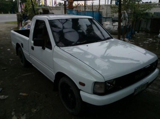 ขายเครื่อง isuzu   2200 รหัส C223