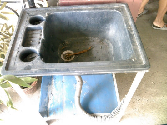 เตียงสระผมเเบบนอน(พี่กัมพลอยู่อยุธยารับไปดูเเลต่อเเล้วครับ) เตียงสระผมเเบบนอน(พี่กัมพลอยู่อยุธยารับไปดูเเลต่อเเล้วครับ)