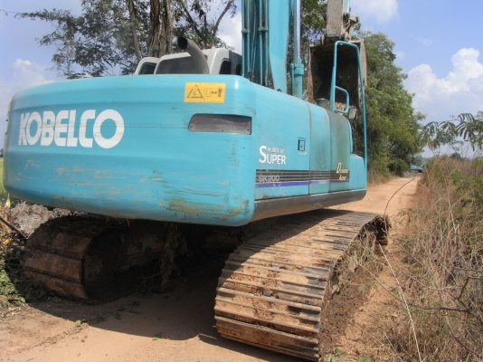 ขายรถขุด kobelco sk200-6 yn09 สภาพพร้อมใช้เอกสารอินวอยน์