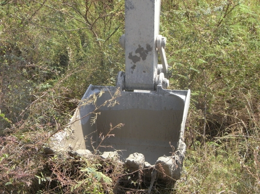 ขายรถขุด kobelco sk200-8yn11สภาพพร้อมใช้งานเอกสารอินวอยน์