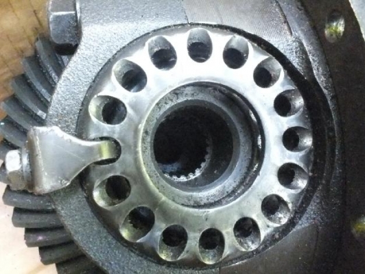 ลูกเฟืองท้าย AE 86 TRD เฟืองสวย ใหม่ๆจากยุ่นนอต10ตัว ลูกเฟืองท้าย AE 86 TRD เฟืองสวย ใหม่ๆจากยุ่นนอต10ตัว