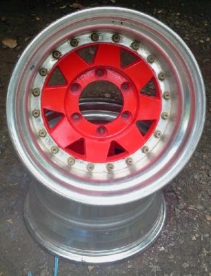 ล้อ15 กว้าง8.5 มีคู่เดี่ยวครับ6รู ล้อ15 กว้าง8.5 มีคู่เดี่ยวครับ6รู