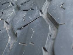 ยางกระบะ 215/70/15 ปี 10