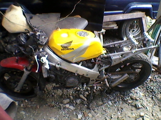 ขายอะไหล่ vfr 400 nc 30 หลายรายการ