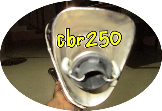 ท่อcbr250  ท่อกลม (ปิดการขาย ขายแล้วจ๊ะ)