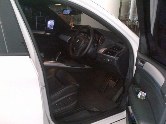 BMW model: X6 3.5 Bi-turbo ขายดาวน์ด่วน BMW model: X6 3.5 Bi-turbo ขายดาวน์ด่วน